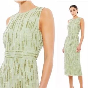 Mac Duggal Abstract Beaded Sleeveless Midi Dress In Sage Green  Size 14